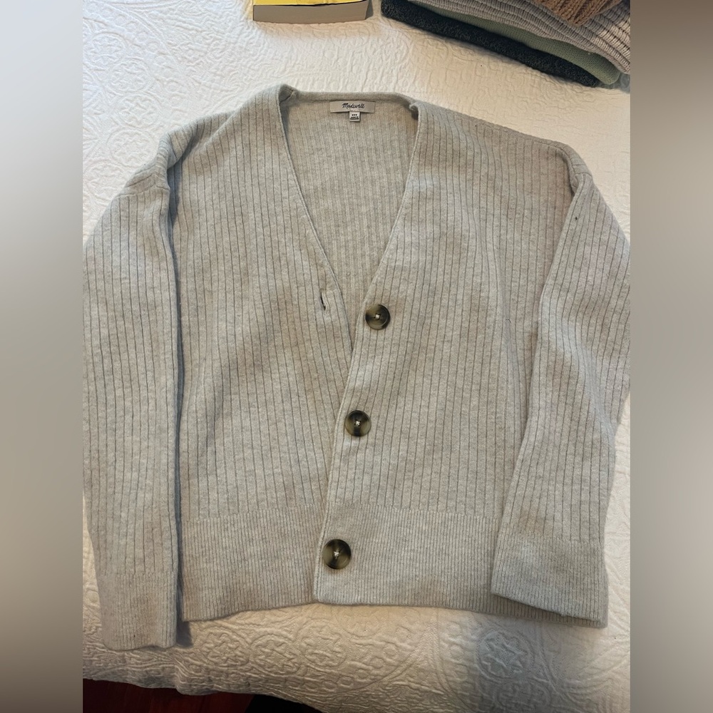 Madewell Light Gray Ribbed V-Neck Cardigan